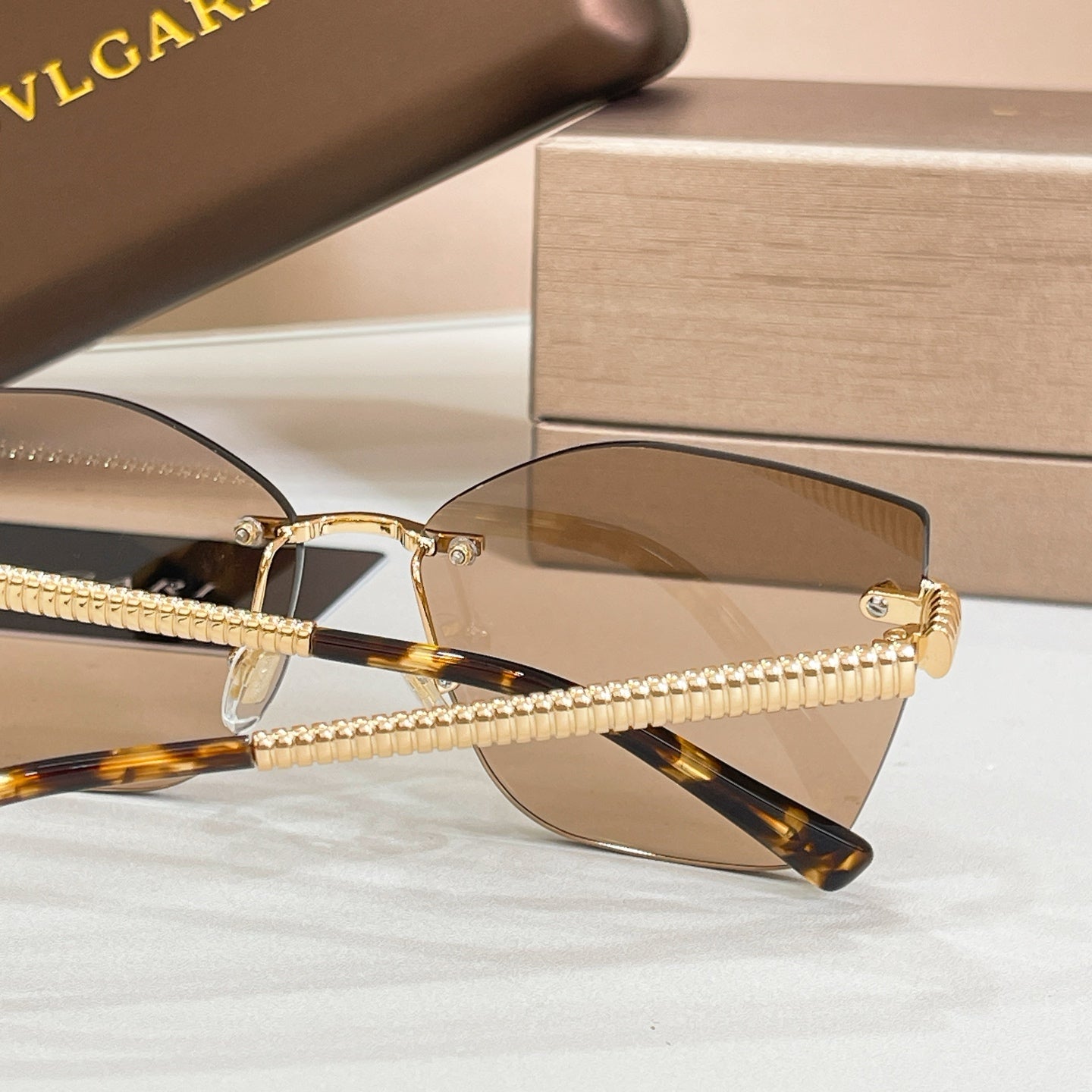 BVLGARI Sunglasses-BV 40083U