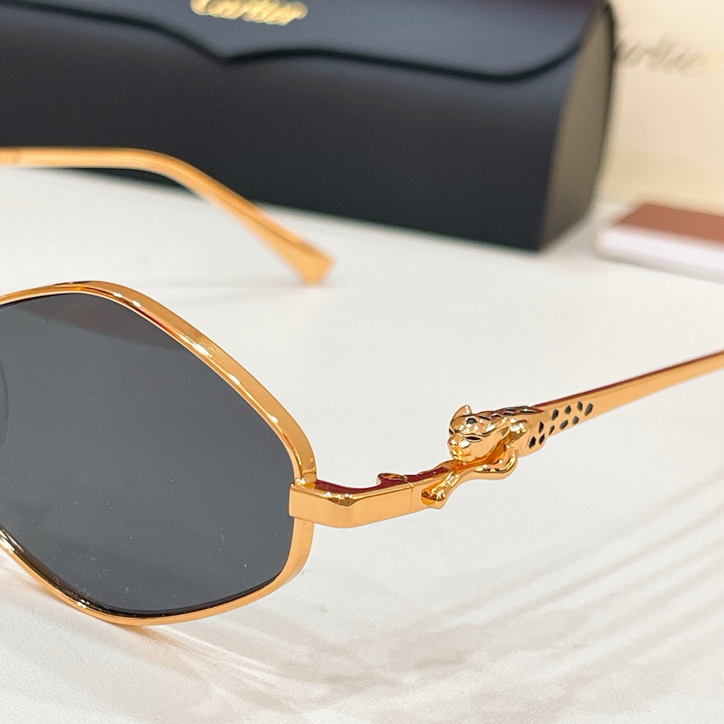 Cartier Sunglasses-CT0751S