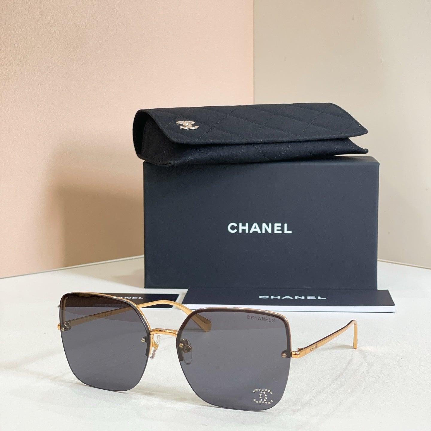CHANEL Sunglasses 5492-H
